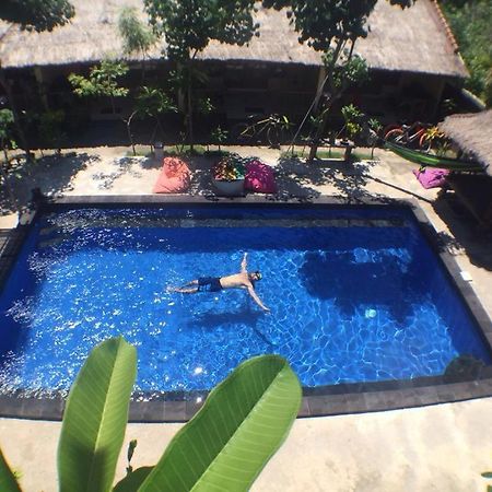 Indigenous Bungalow Gili Trawangan Exterior foto